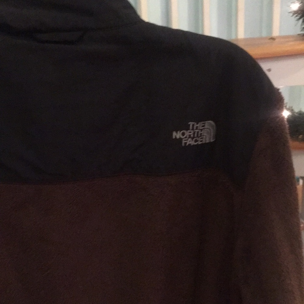 brown fur north face jacket - Picture 4 of 4